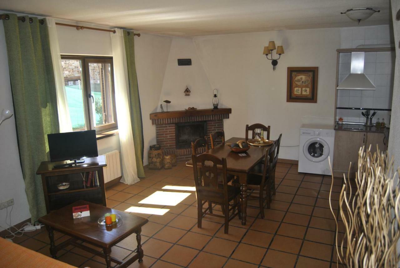 Huertas La Serna del Monte Exterior photo